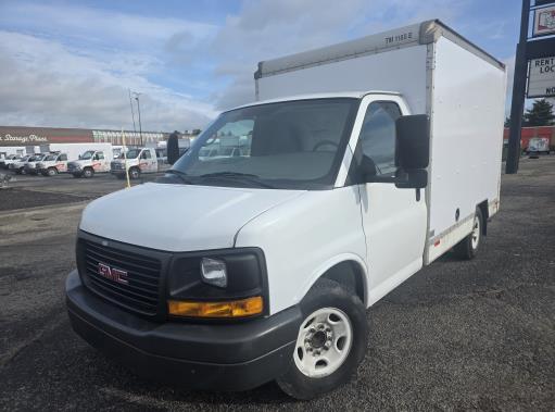 Used 2013 10 ' Box Truck for sale