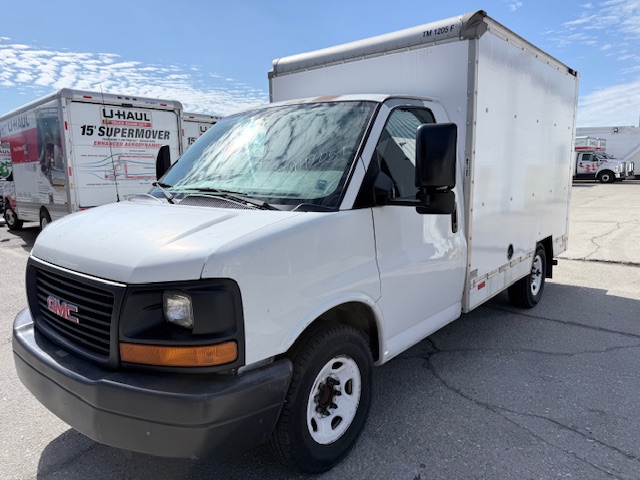 Used 2012 10 ' Box Truck for sale