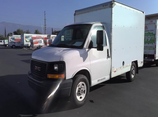 Used 2013 10 ' Box Truck for sale