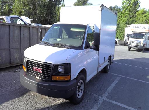 Used 2013 10 ' Box Truck for sale