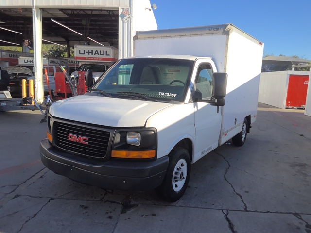 Used 2012 10 ' Box Truck for sale