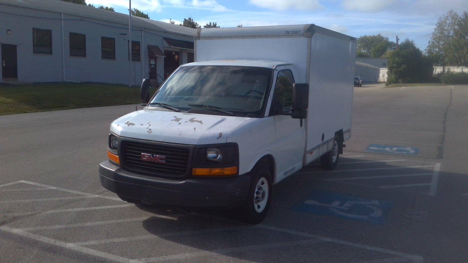 Used 2012 10 ' Box Truck for sale