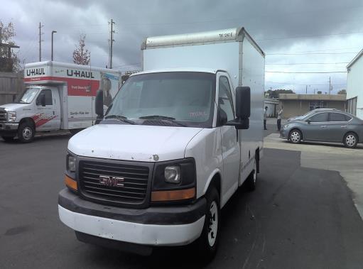 Used 2013 10 ' Box Truck for sale