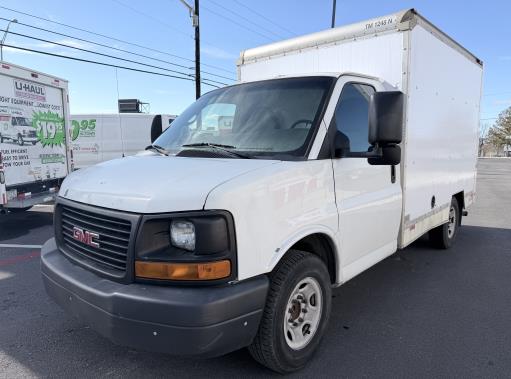 Used 2011 10 ' Box Truck for sale
