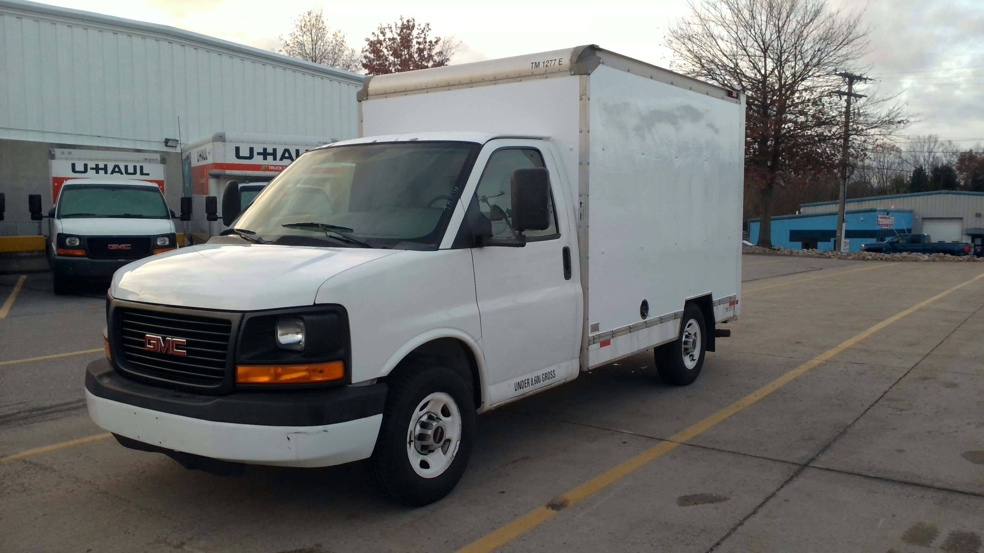 Used 2013 10 ' Box Truck for sale