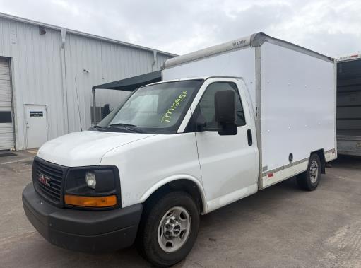 Used 2012 10 ' Box Truck for sale