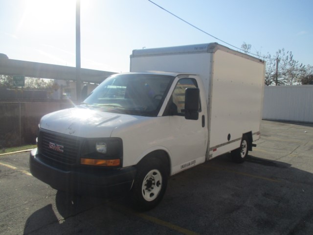 Used 2012 10 ' Box Truck for sale