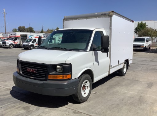 Used 2012 10 ' Box Truck for sale