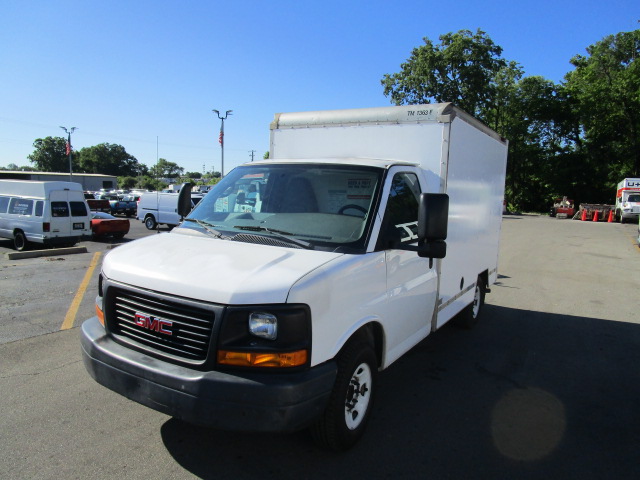 Used 2012 10 ' Box Truck for sale