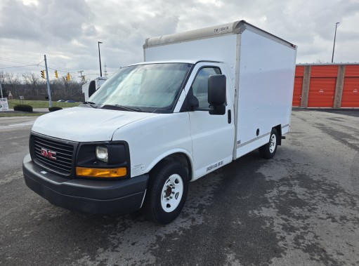 Used 2011 10 ' Box Truck for sale