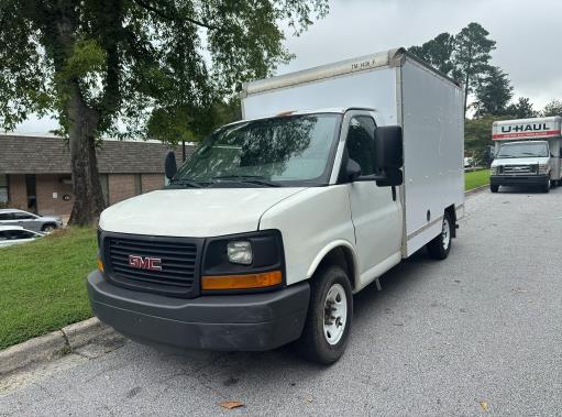 Used 2012 10 ' Box Truck for sale