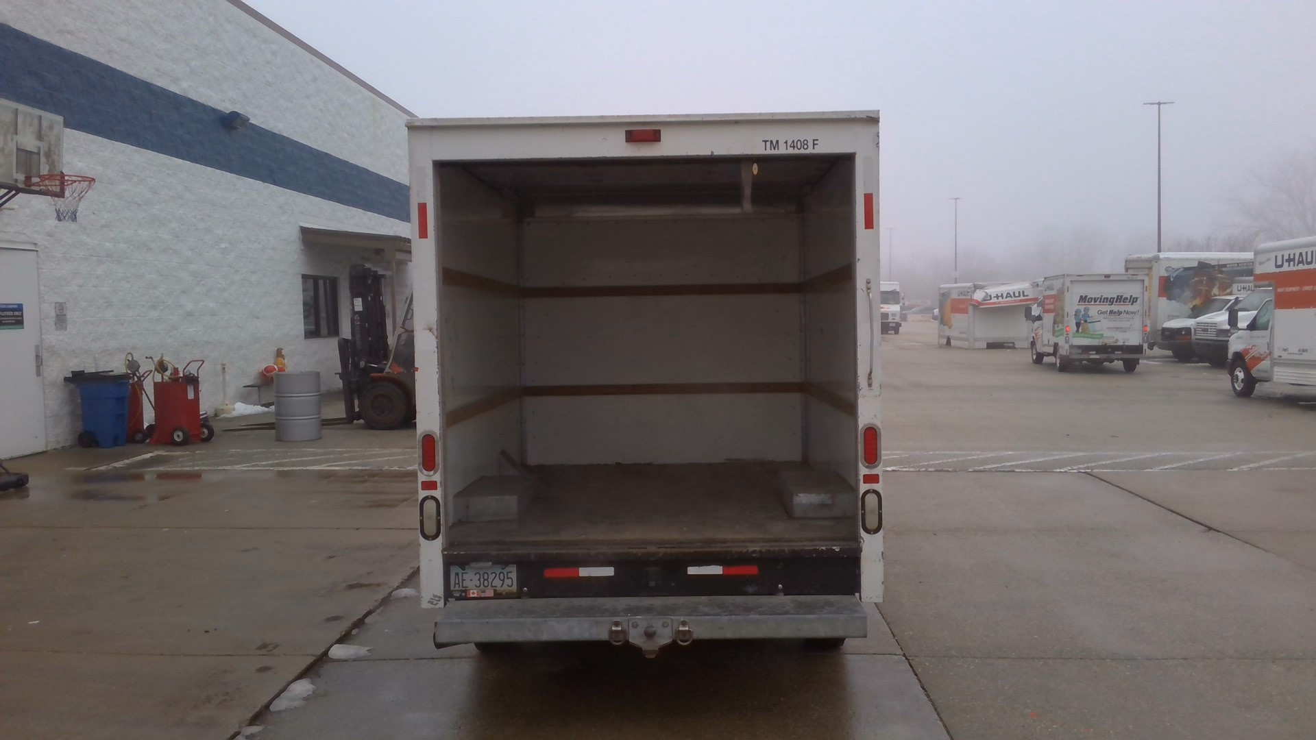 2012 10' Box Truck for Sale in Glenwood, IL 60425 UHaul Truck Sales