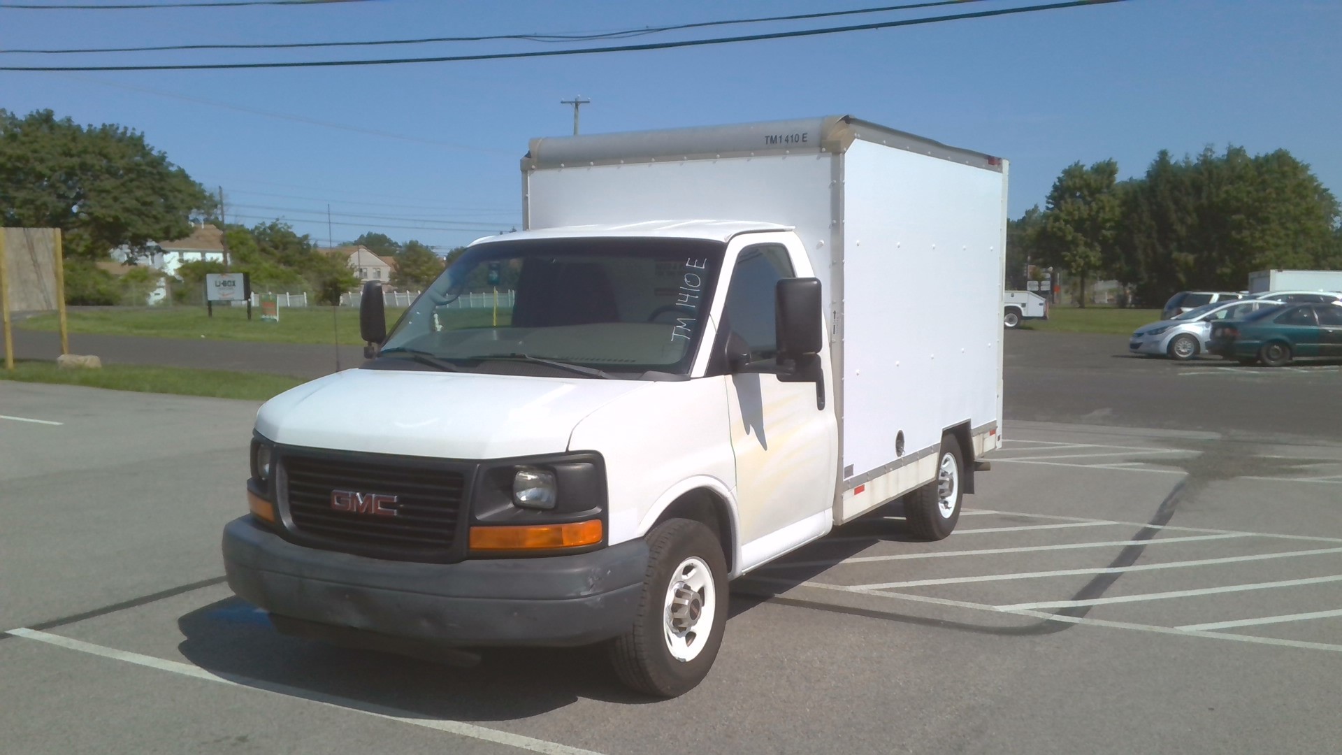 Used 2013 10 ' Box Truck for sale