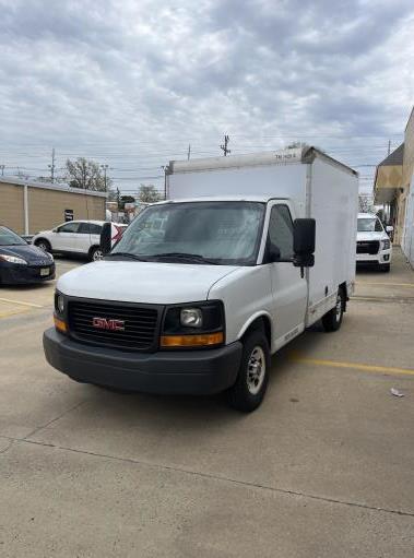 Used 2013 10 ' Box Truck for sale