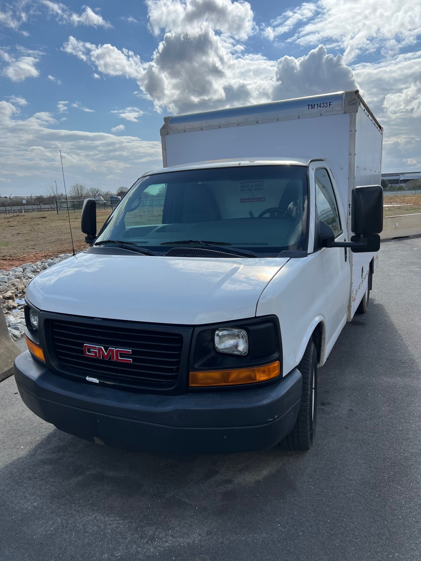 Used 2012 10 ' Box Truck for sale