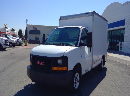Used 2013 10 ' Box Truck for sale