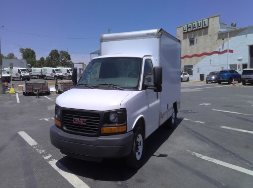 Used 2013 10 ' Box Truck for sale