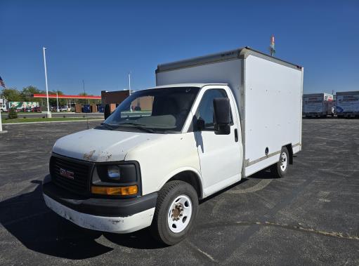 Used 2012 10 ' Box Truck for sale