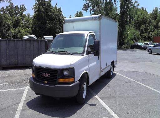 Used 2013 10 ' Box Truck for sale