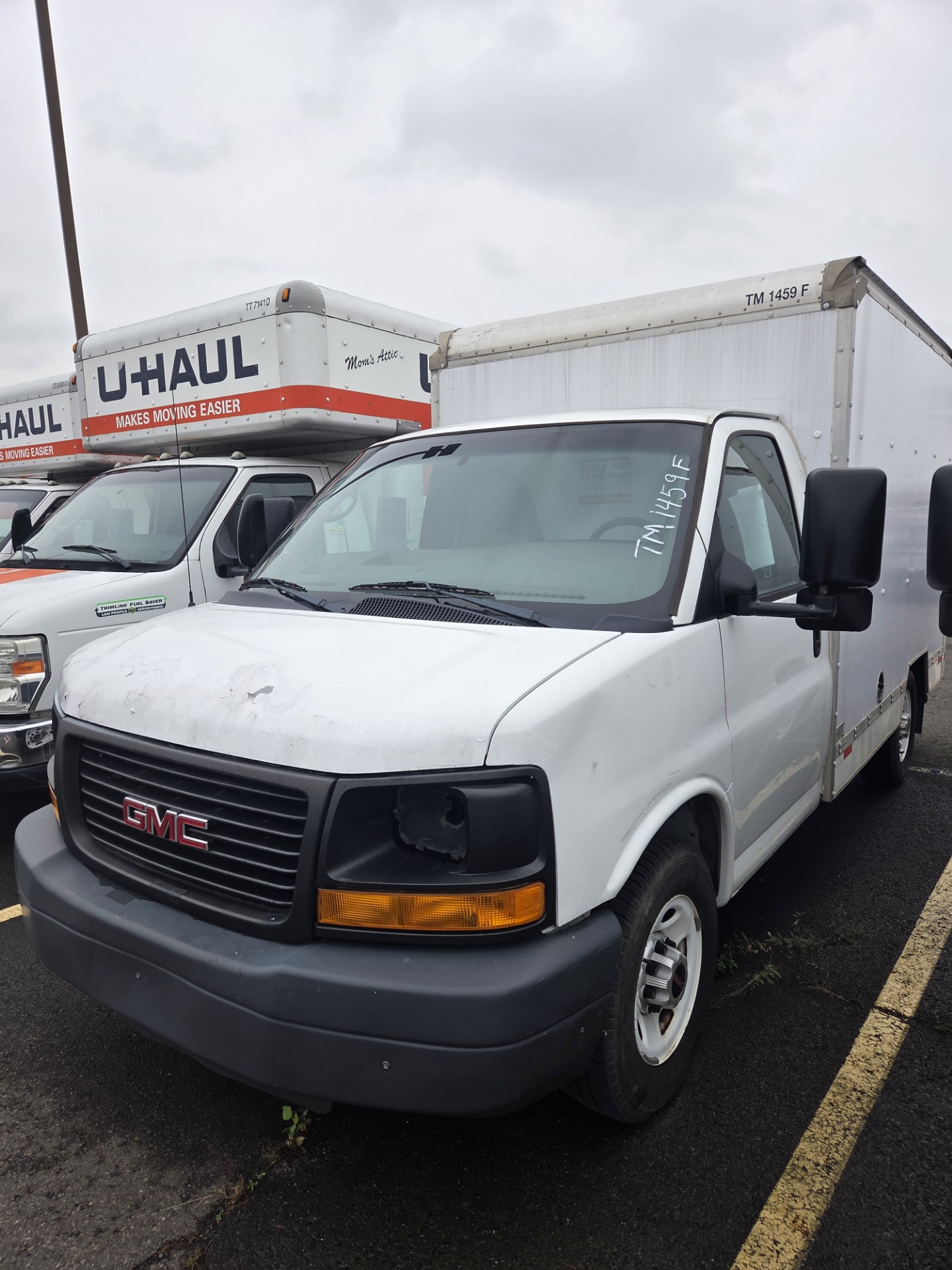 Used 2012 10 ' Box Truck for sale