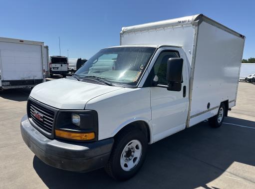 Used 2013 10 ' Box Truck for sale