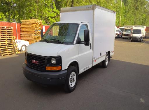 Used 2013 10 ' Box Truck for sale