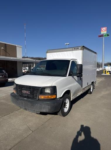 Used 2013 10 ' Box Truck for sale