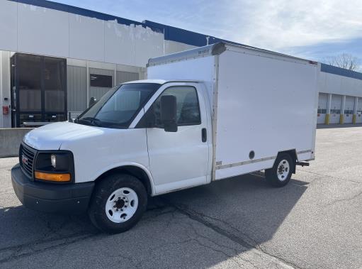 Used 2013 10 ' Box Truck for sale