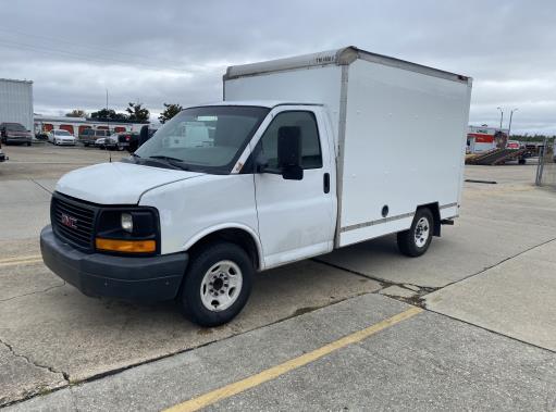 Used 2012 10 ' Box Truck for sale