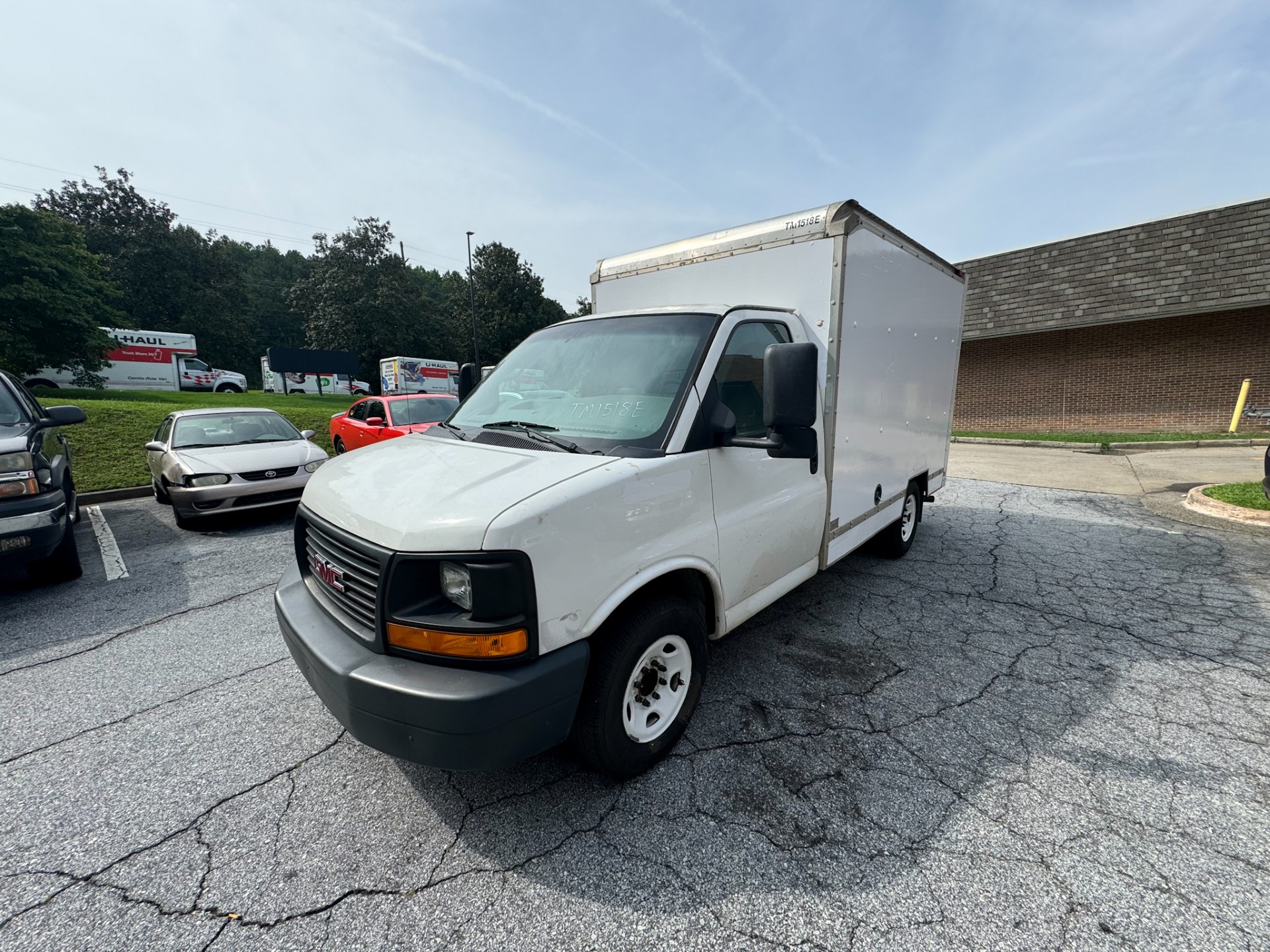 Used 2013 10 ' Box Truck for sale