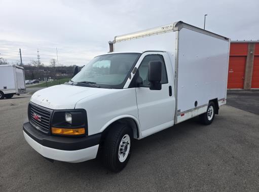 Used 2011 10 ' Box Truck for sale