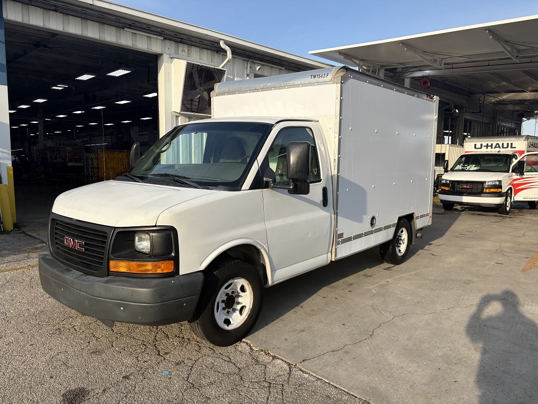 Used 2012 10 ' Box Truck for sale