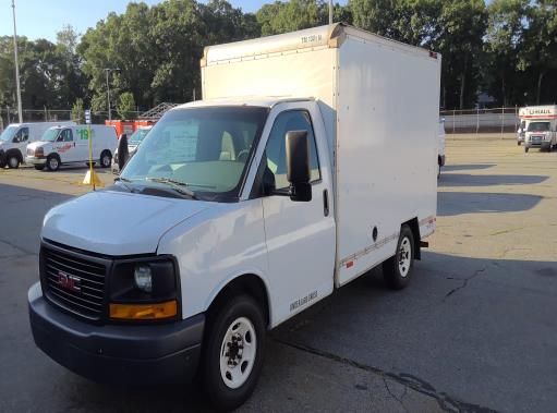 Used 2011 10 ' Box Truck for sale