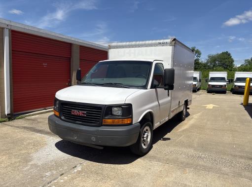 Used 2013 10 ' Box Truck for sale