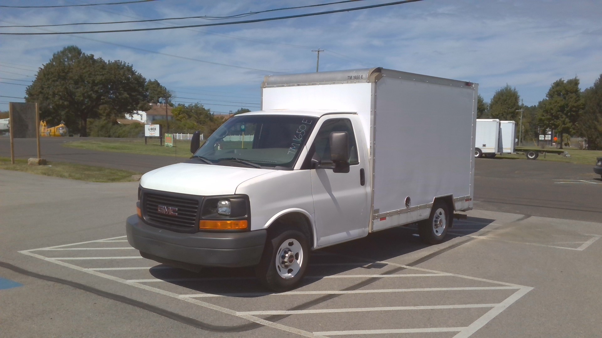 Used 2013 10 ' Box Truck for sale