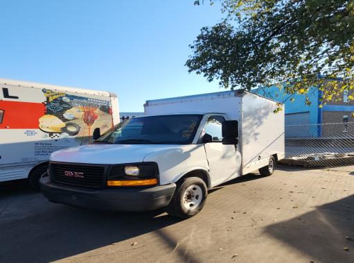 Used 2013 10 ' Box Truck for sale