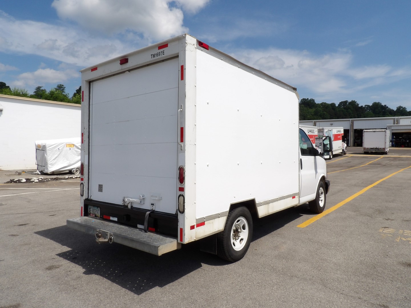 2013 10' Box Truck for Sale in Alcoa, TN 37701 UHaul Truck Sales