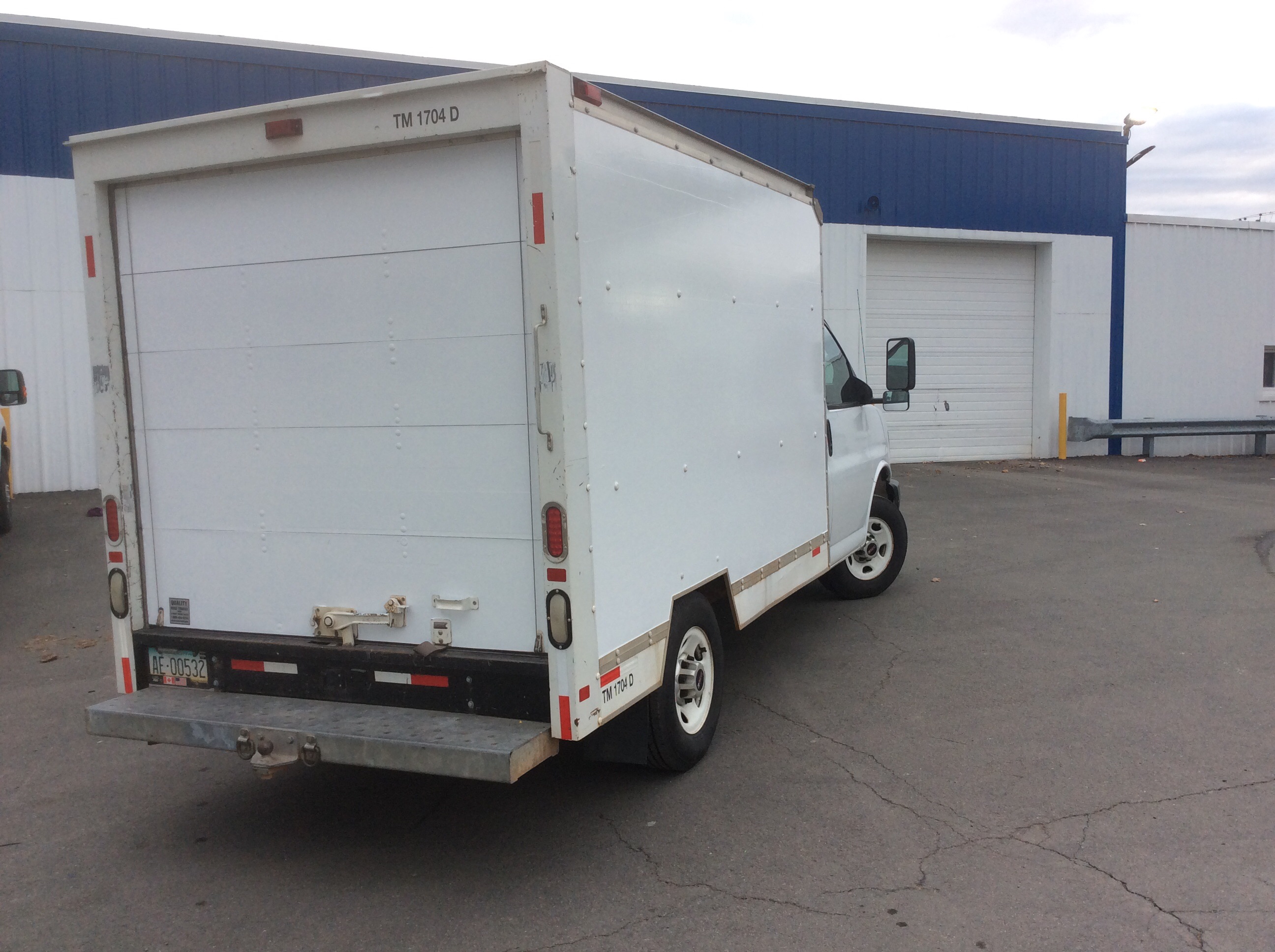 2010 10' Box Truck for Sale in Albany, NY 12202 | U-Haul Truck Sales