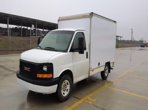 Used 2011 10 ' Box Truck for sale