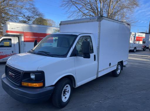 Used 2013 10 ' Box Truck for sale