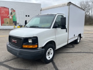 Used 2013 10 ' Box Truck for sale