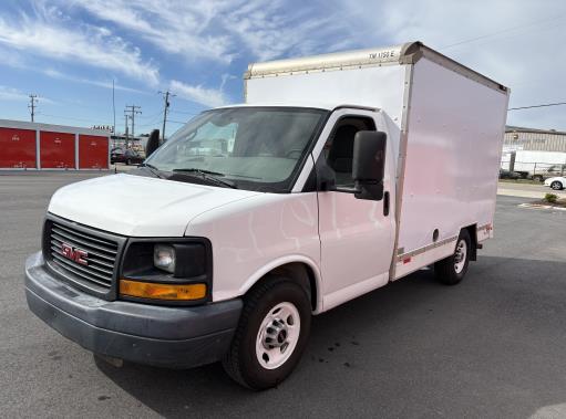 Used 2013 10 ' Box Truck for sale