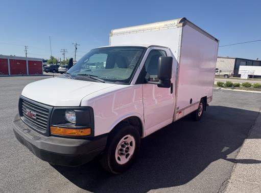 Used 2012 10 ' Box Truck for sale