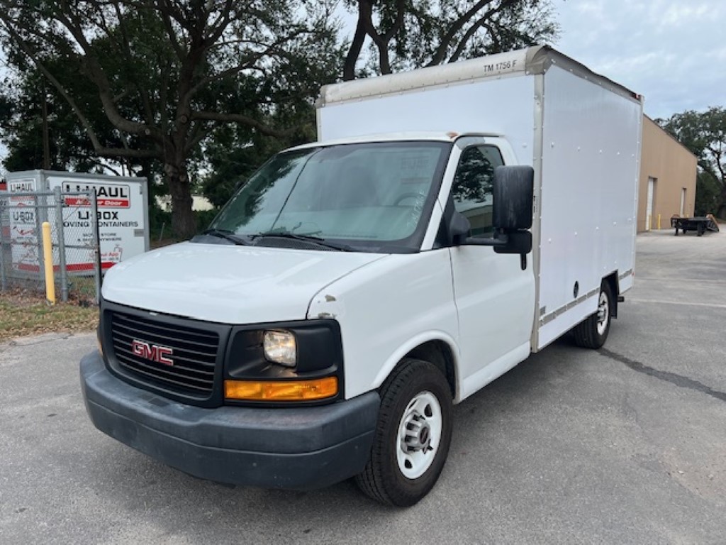 Used 2012 10 ' Box Truck for sale