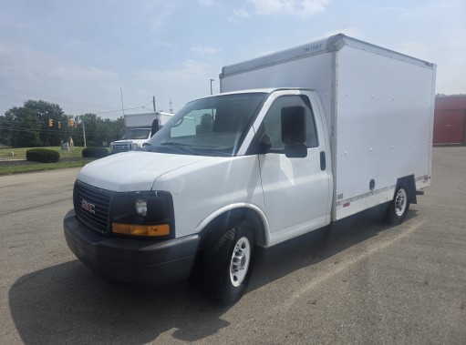 Used 2012 10 ' Box Truck for sale