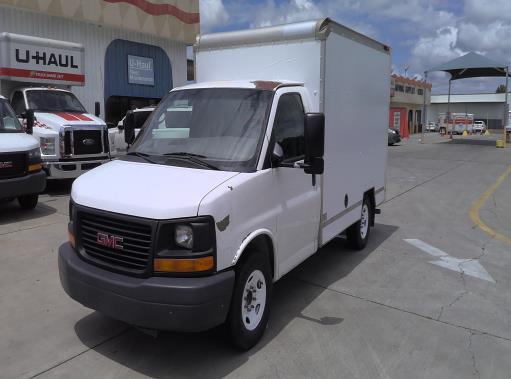 Used 2011 10 ' Box Truck for sale