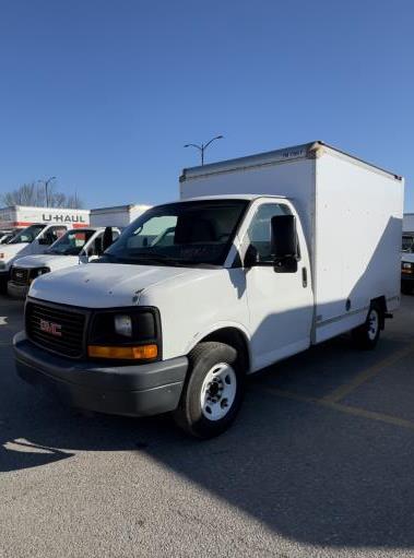 Used 2012 10 ' Box Truck for sale