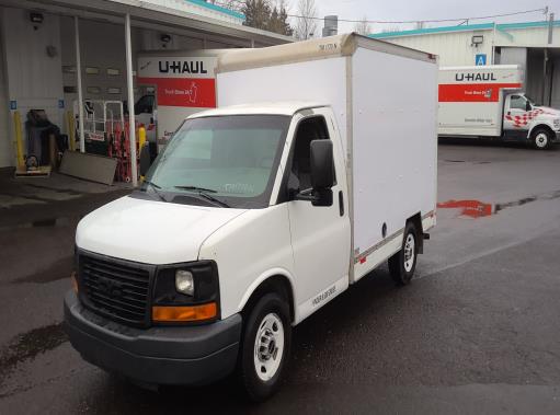 Used 2011 10 ' Box Truck for sale