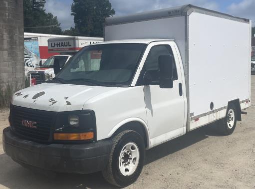 Used 2012 10 ' Box Truck for sale