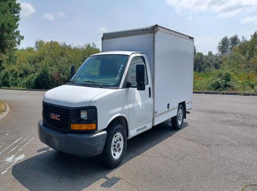 Used 2013 10 ' Box Truck for sale